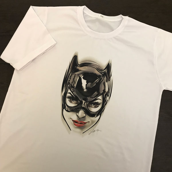 چاپ تیشرت سفید اسپان